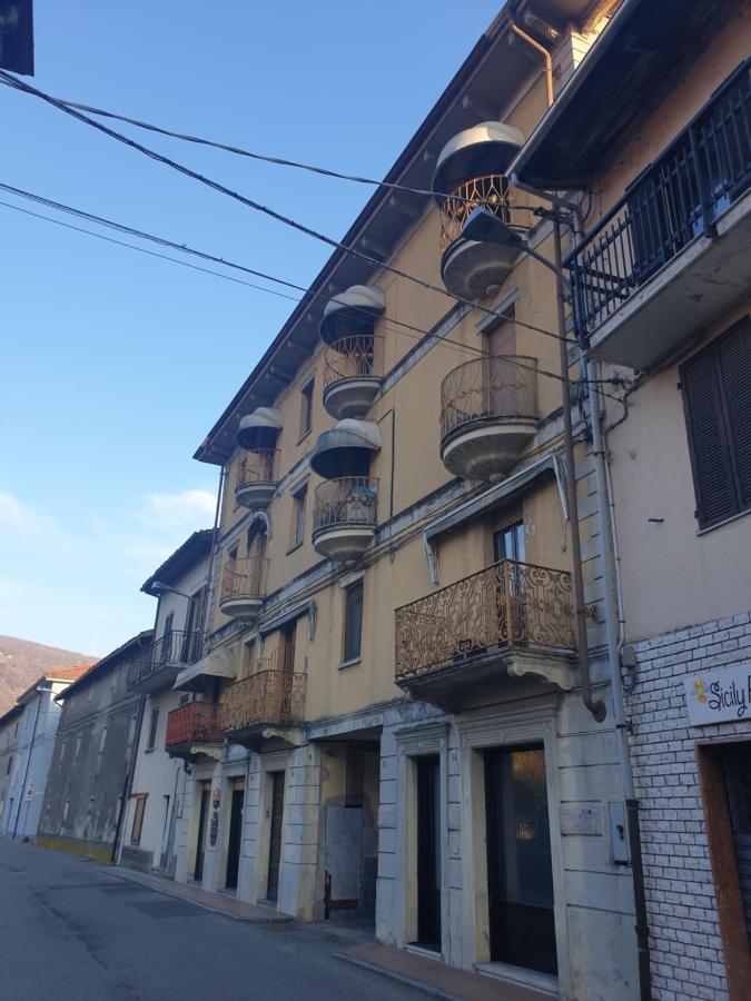 Morenikahome Borgofranco d'Ivrea Esterno foto